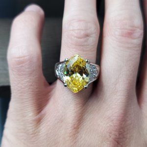 Size 8 Sterling Silver Beautiful Cut Yellow Cubic Zirconia Ring